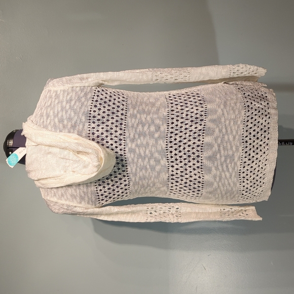 Love Ellie Amari Airy Pointelle Detail 